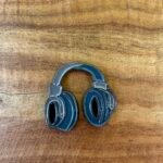 شعار سماعة الاذن